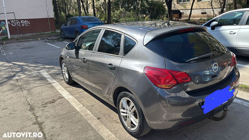 Opel Astra Classic III 1.7 CDTI - 2