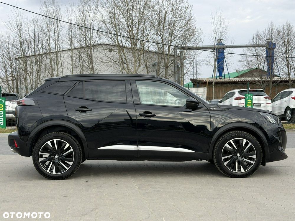 Peugeot 2008 BlueHDi 130 EAT8 GT - 14