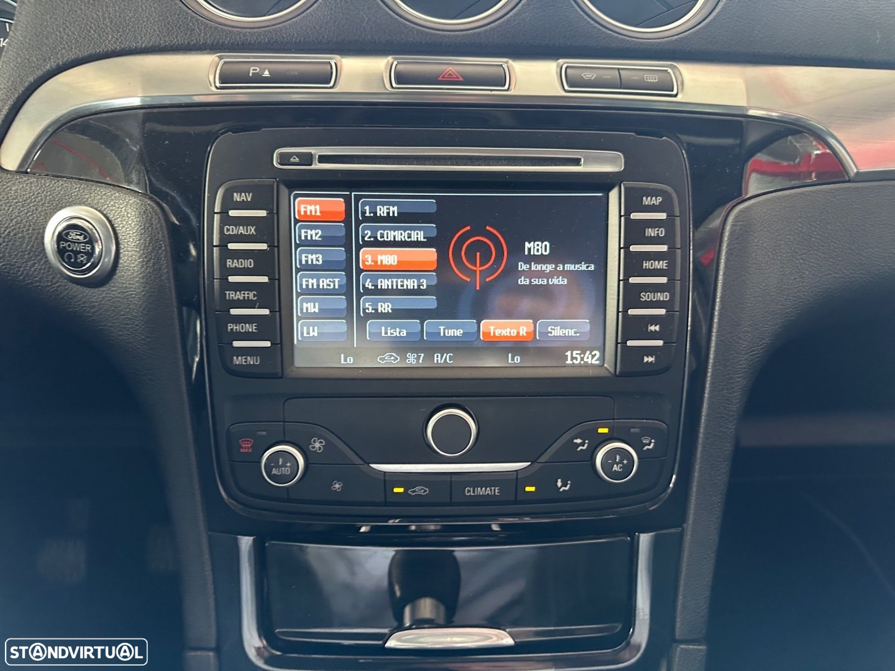 Ford S-Max - 8