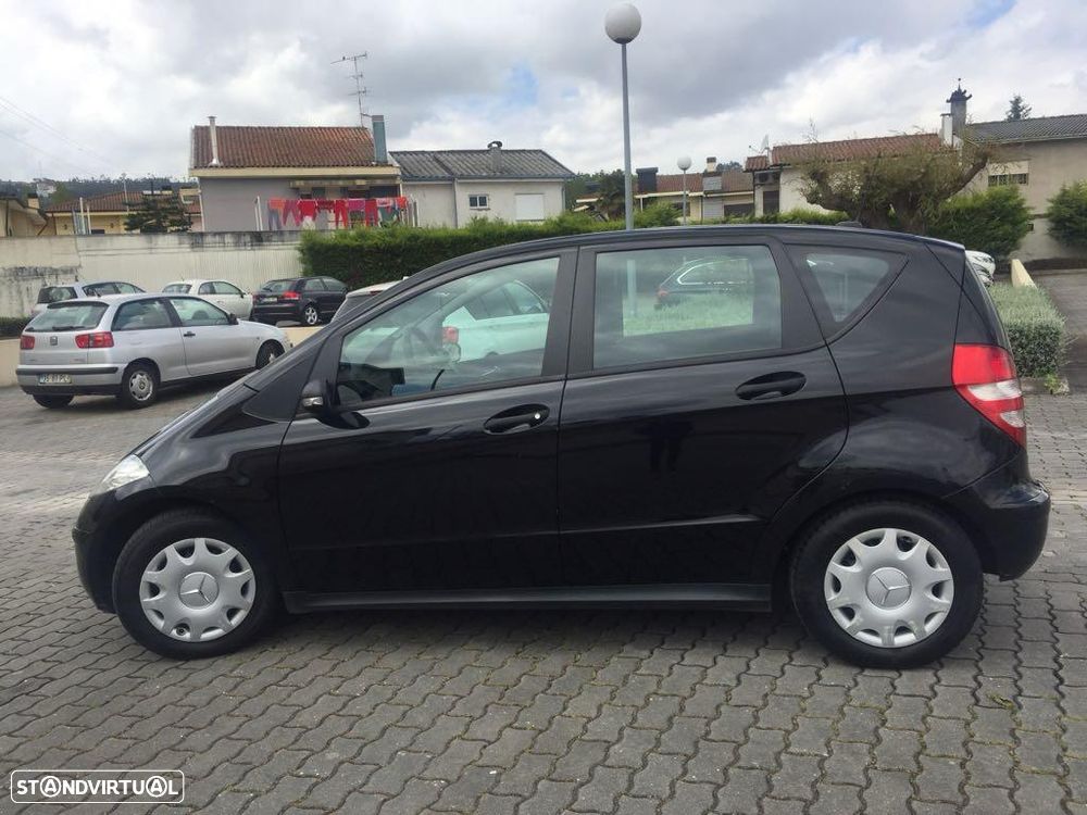 Mercedes-Benz A 150 Classic Automatic - 1