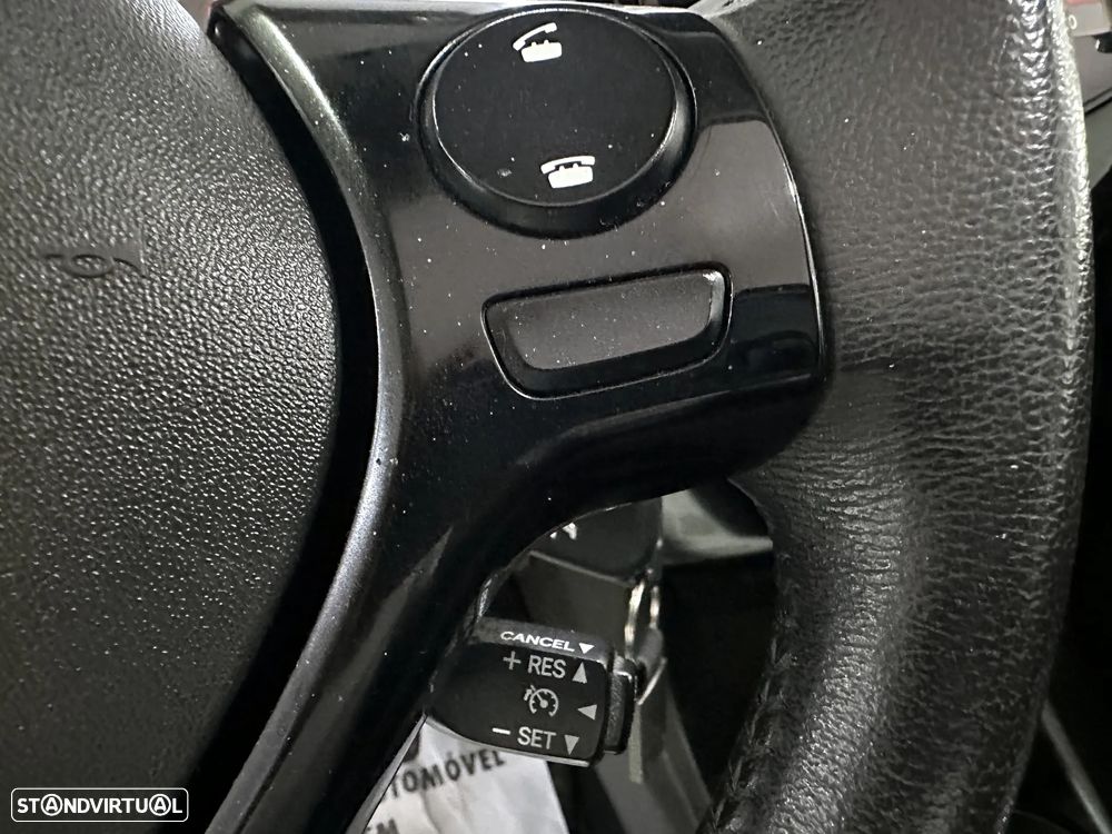 Peugeot 108 1.0 VTi Allure - 23