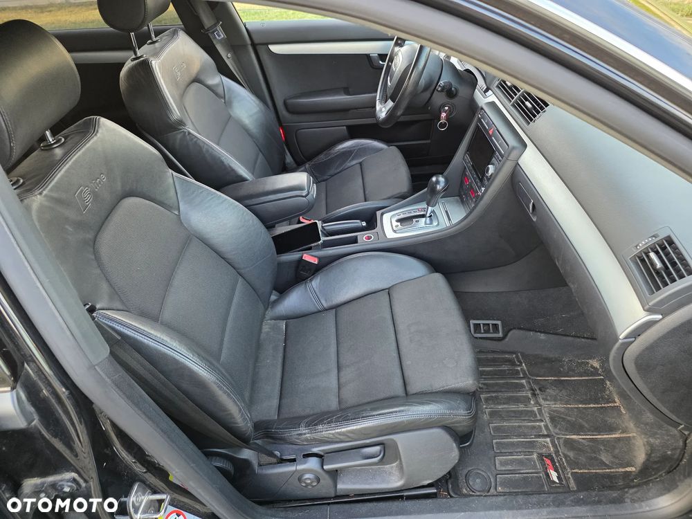 Audi A4 Avant - 13