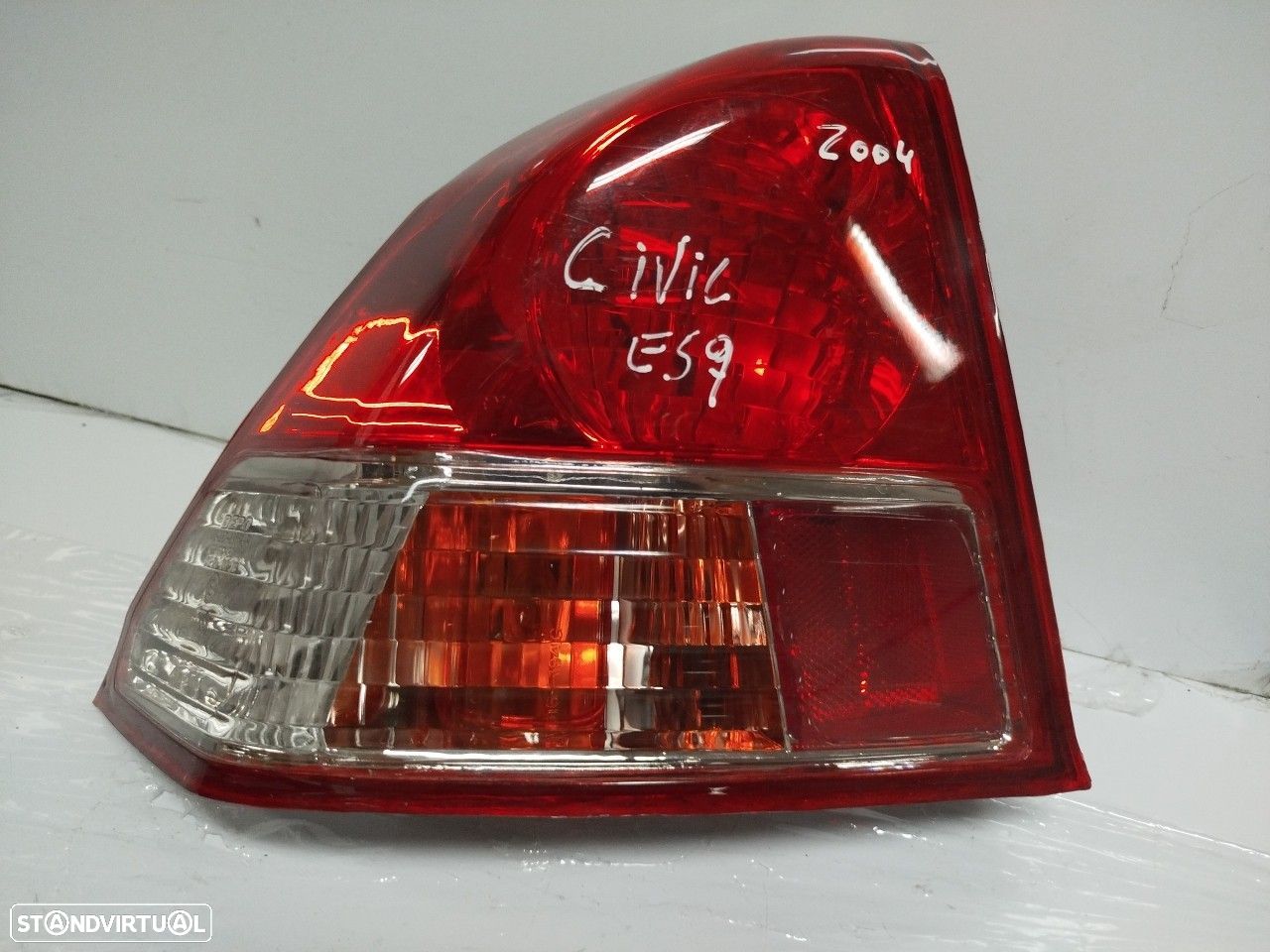 Farolim Stop Esq Honda Civic Vii Três Volumes (Es, Et) - 1