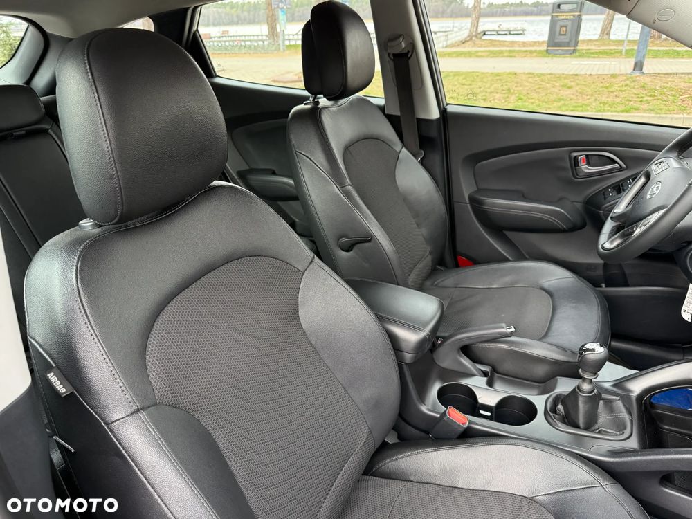 Hyundai ix35 - 22
