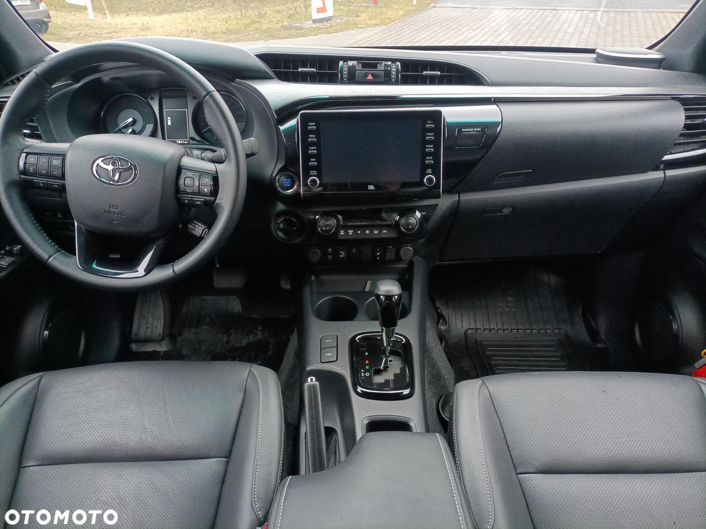 Toyota Hilux 2.8 D-4D Double Cab Invincible 4x4 - 9