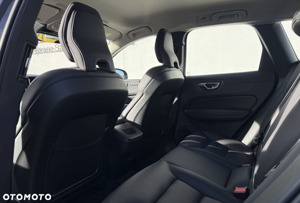 Volvo XC 60 - 10