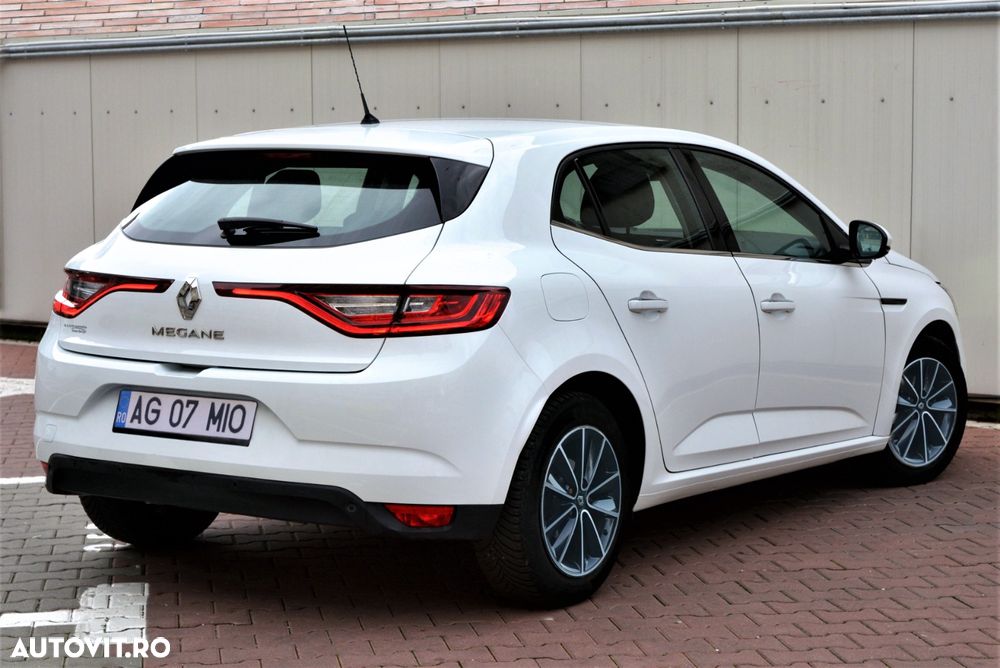 Renault Megane BLUE dCi 115 BUSINESS EDITION - 3