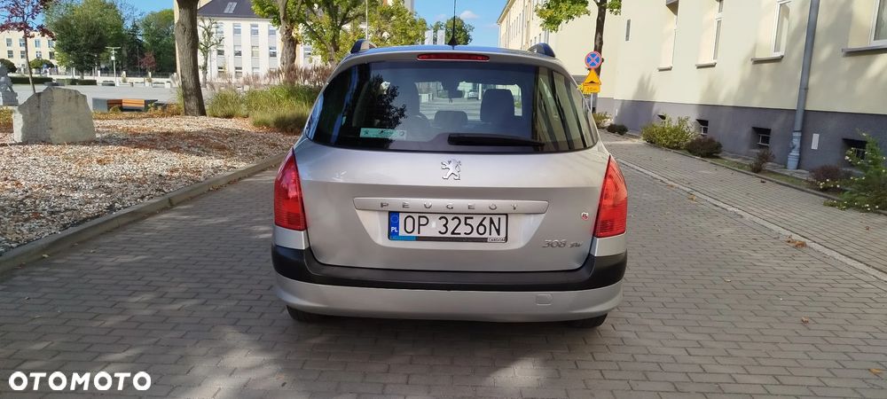 Peugeot 308 - 5