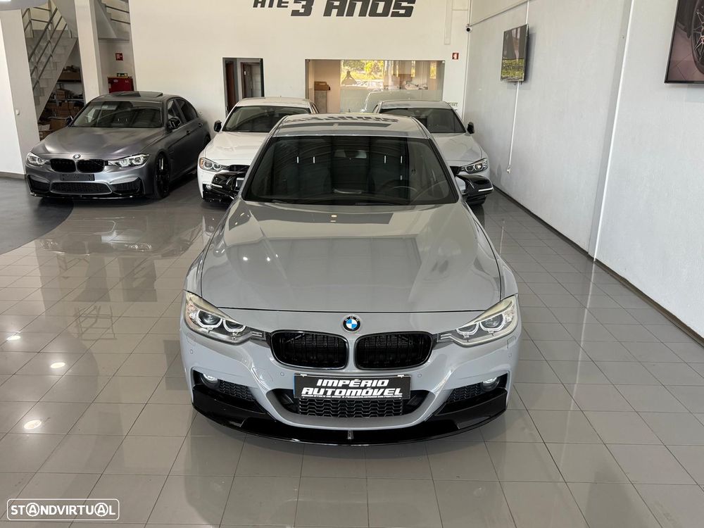 BMW 320 d Auto Pack M - 3