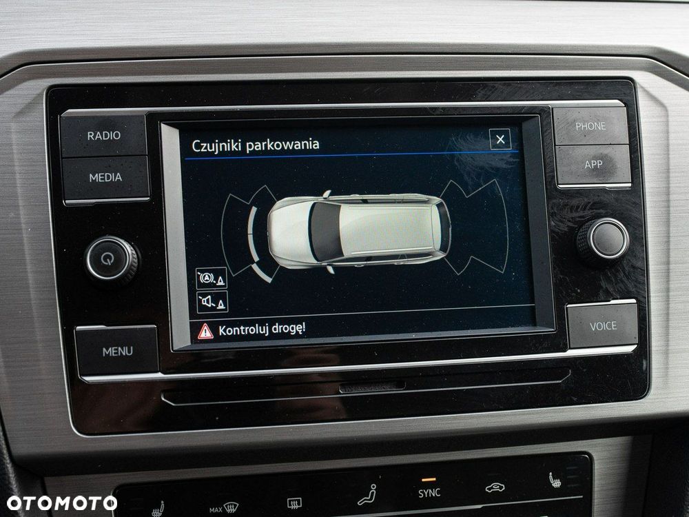 Volkswagen Passat 1.5 TSI EVO Essence DSG - 28