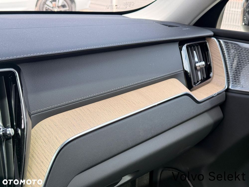 Volvo XC 60 - 23