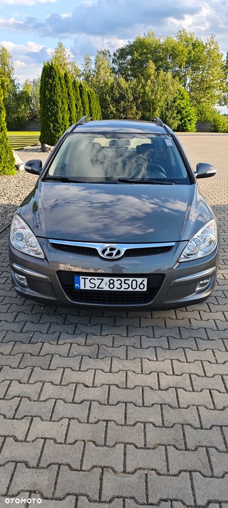 Hyundai i30 i30cw 1.6 Edition Plus - 1