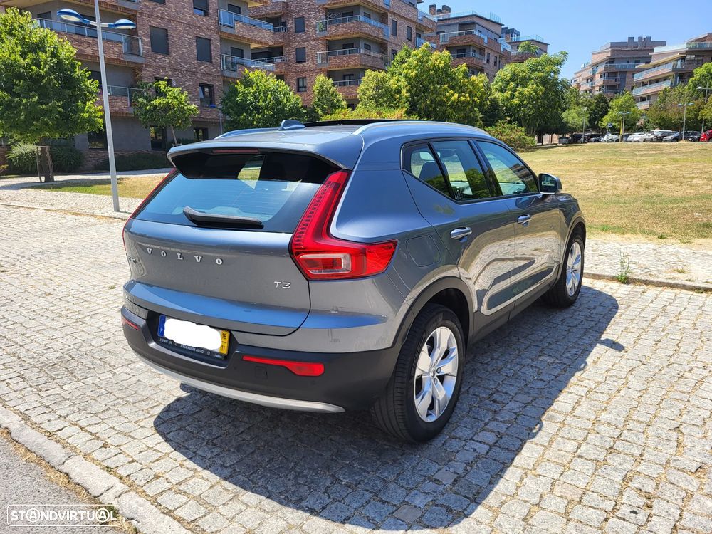 Volvo XC 40 1.5 T3 Tech Edition - 5