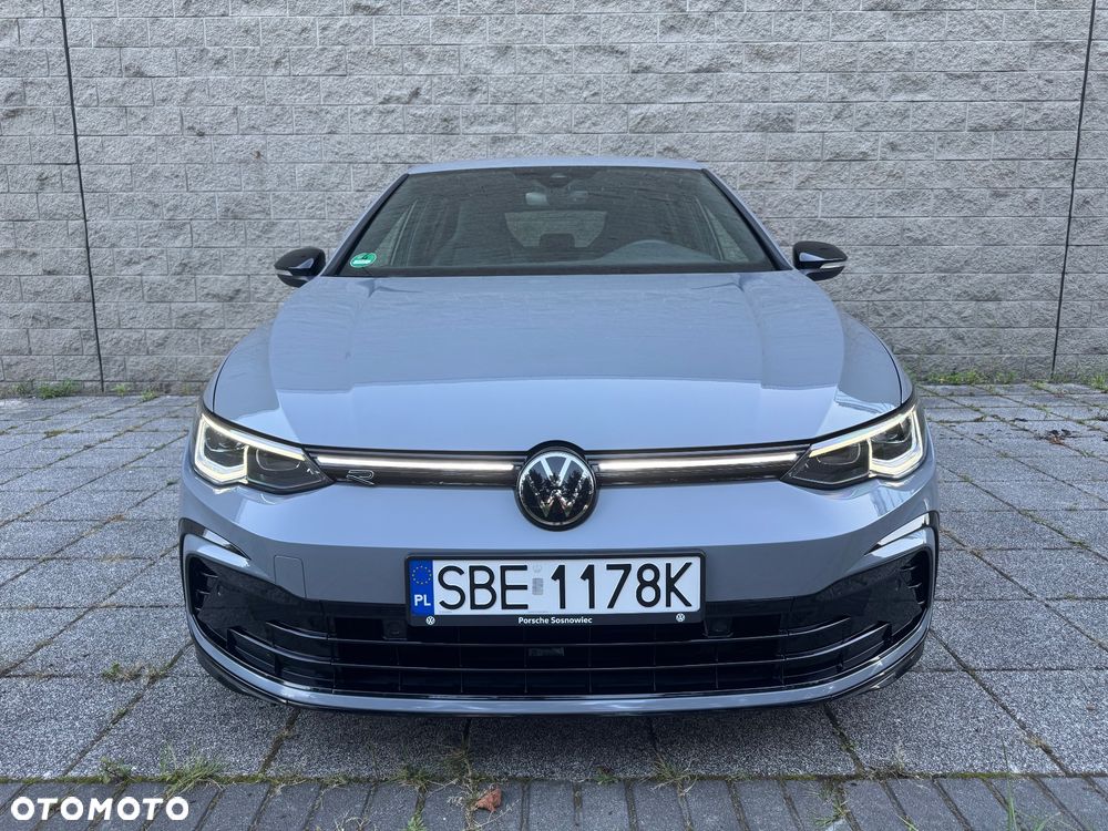 Volkswagen Golf 1.5 eTSI OPF DSG R-Line - 3
