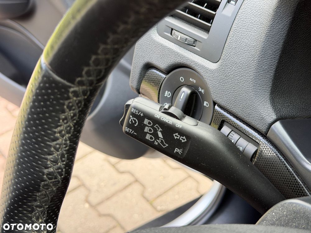 Skoda Octavia 2.0 TSI RS - 31