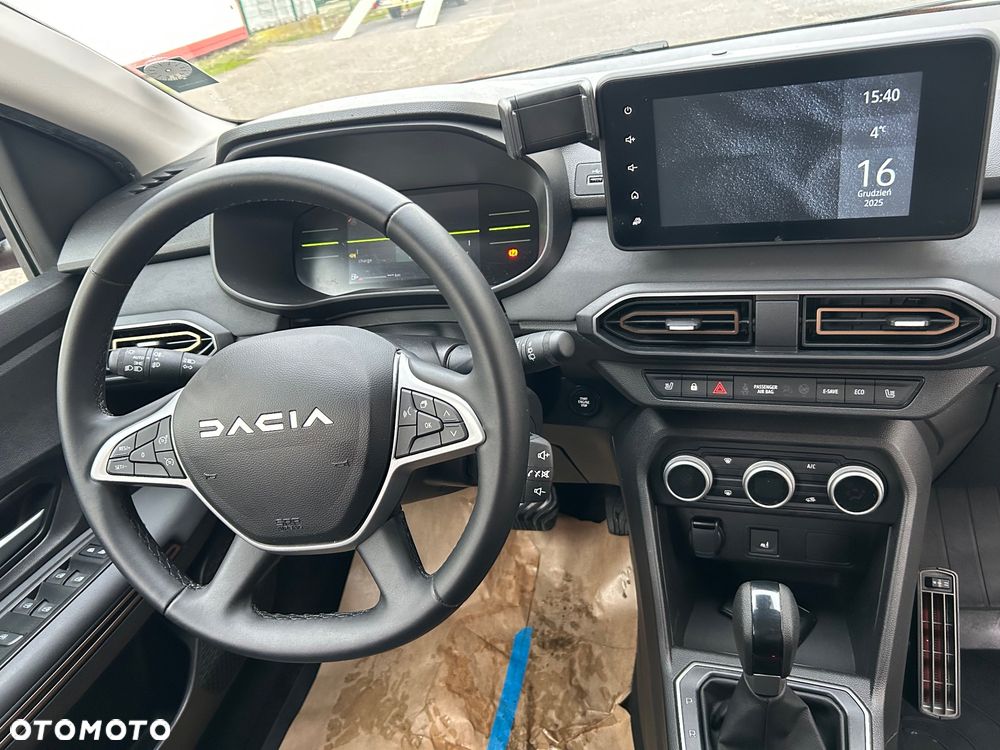 Dacia Jogger 1.6 Full Hybrid 140 Extreme+ MMT 7os - 19