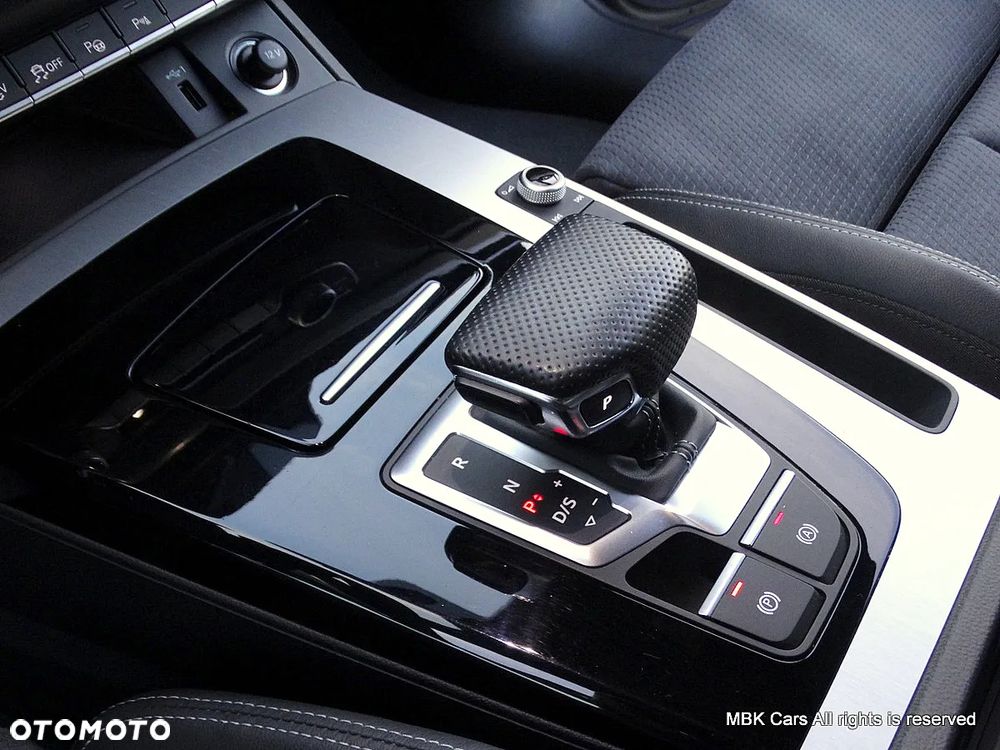 Audi Q5 50 TFSIe quattro S tronic S line - 25