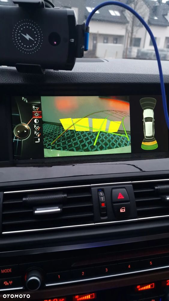 BMW Seria 5 525d xDrive Luxury Line - 26