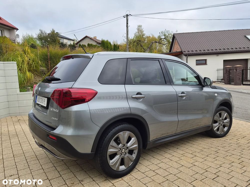 Suzuki Vitara 1.4 Boosterjet Allgrip Comfort+ - 40