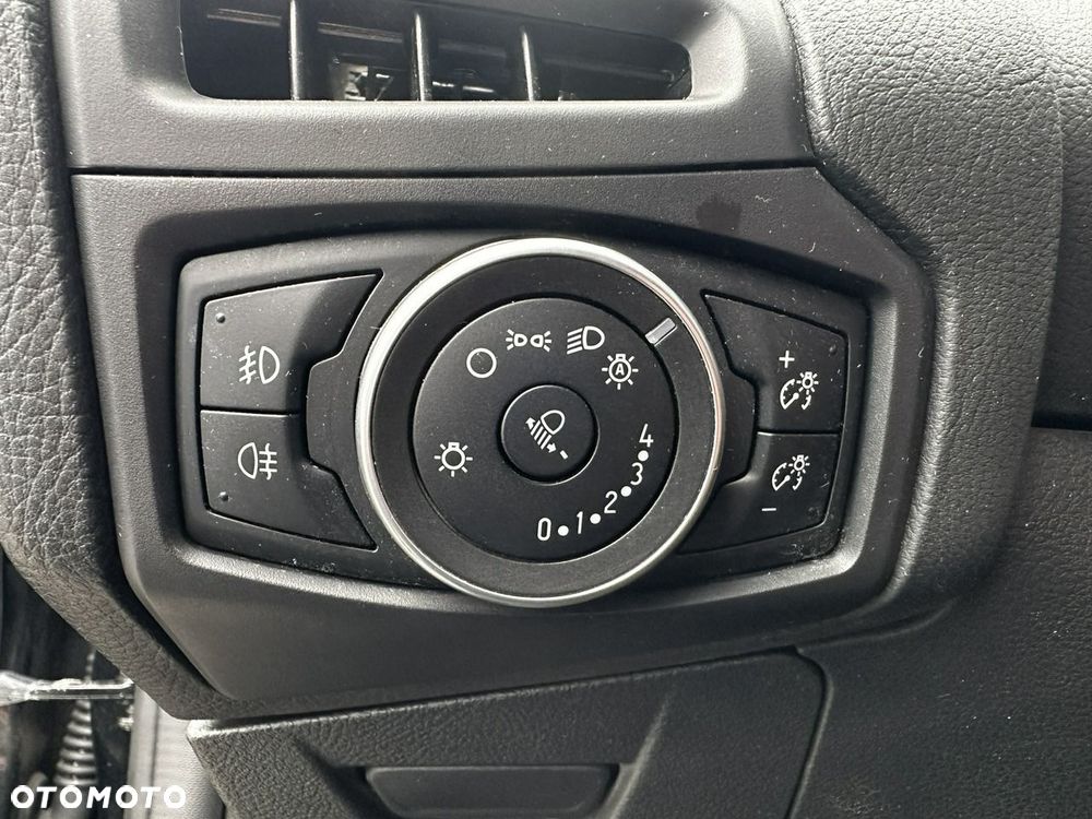 Ford Focus 1.0 EcoBoost Titanium Business - 9