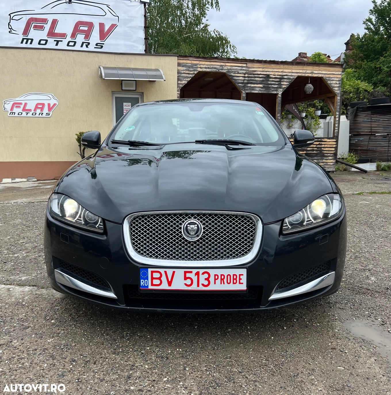 Jaguar XF 2.2D Premium Luxury - 10