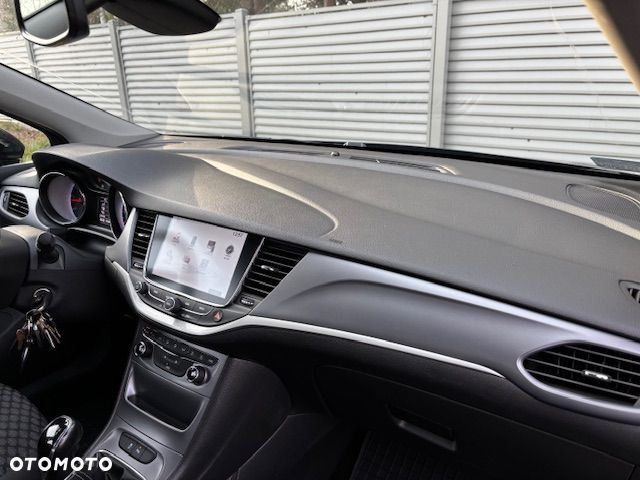 Opel Astra 1.6 CDTI Enjoy - 21