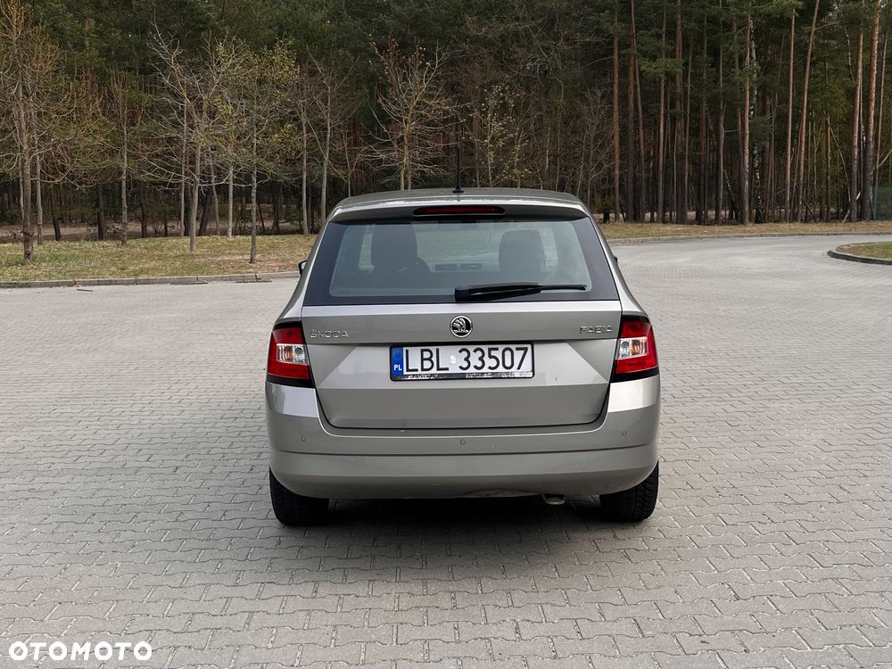Skoda Fabia 1.2 TSI Style - 4