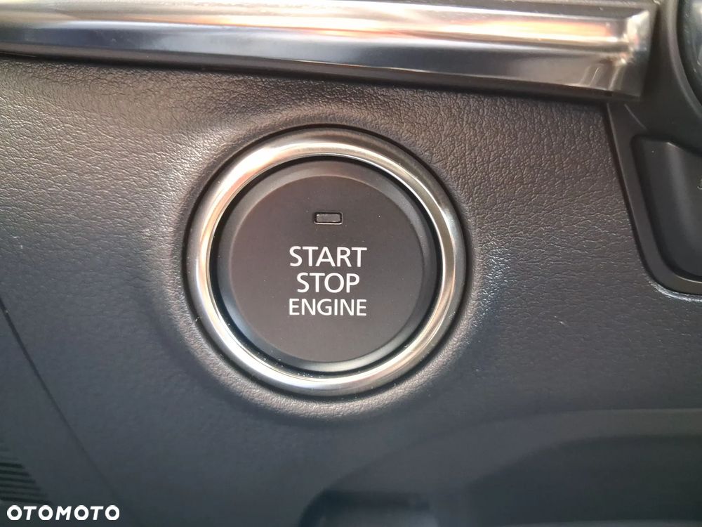 Mazda 3 2.0 mHEV Exclusive-Line - 32