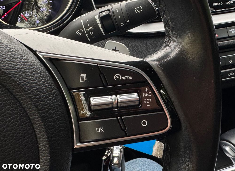 Kia Ceed SW 1.6 CRDi Eco-Dynamics+(48V Mild-Hybr.) DCT7 Spirit - 24