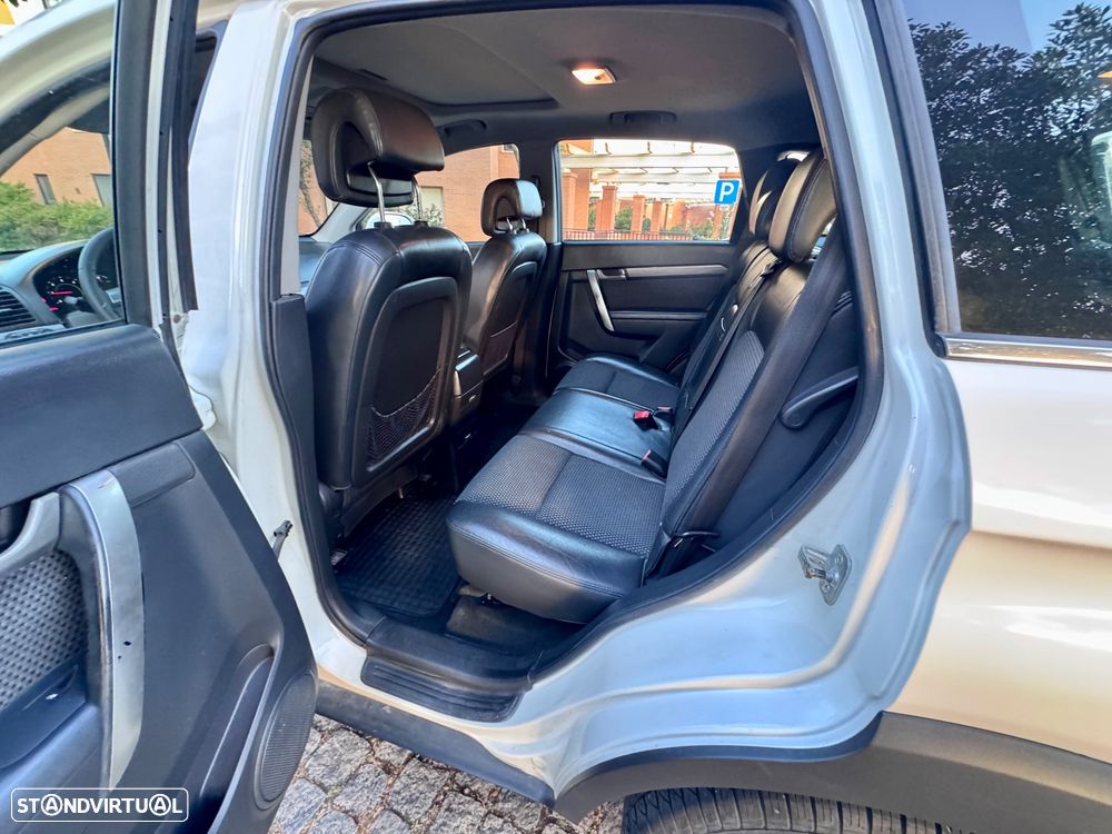 Chevrolet Captiva 2.0 VCDi LT 7L - 10