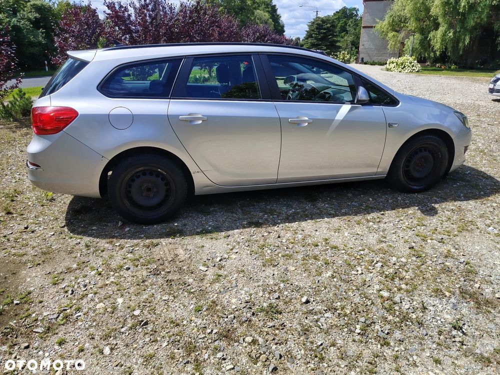 Opel Astra - 4