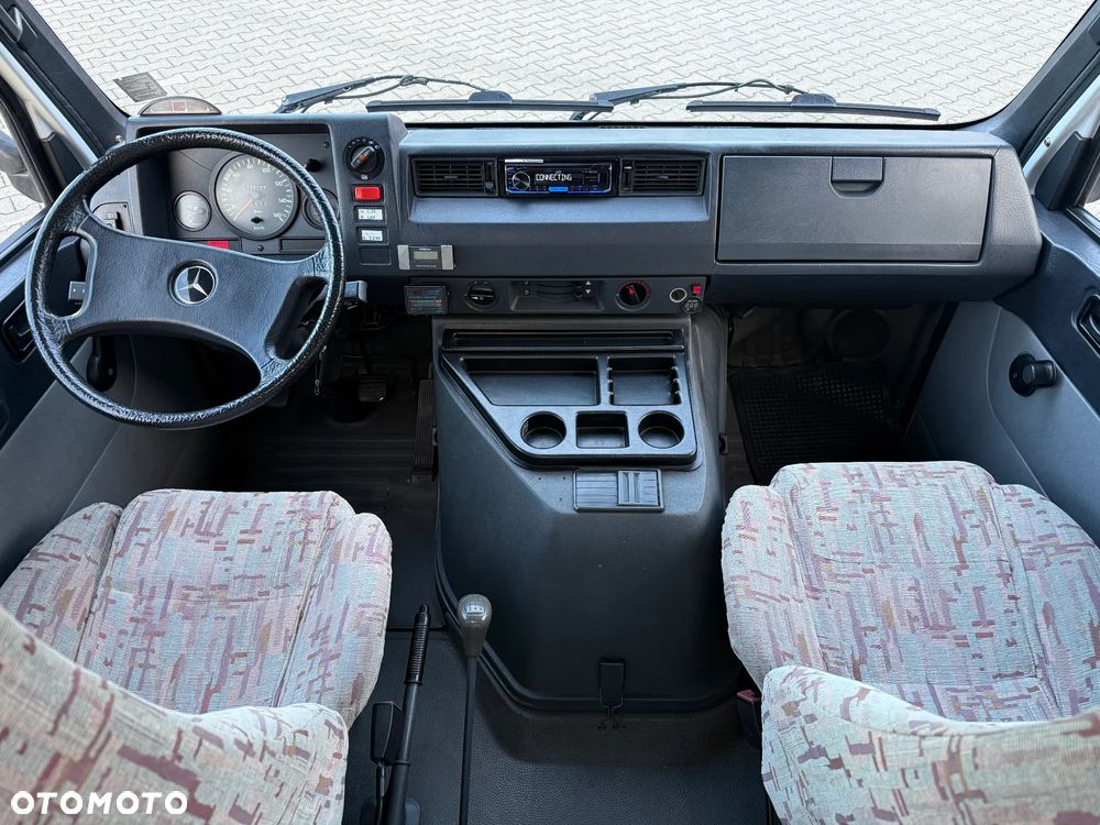 Mercedes-Benz MB 100 - 26