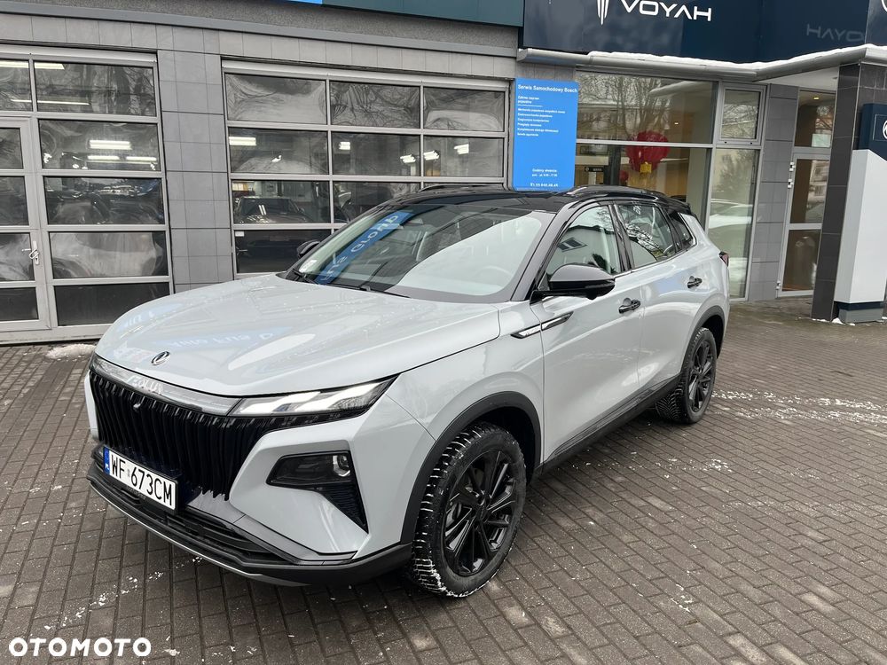 Dongfeng Huge 1.5T MachPower - 1