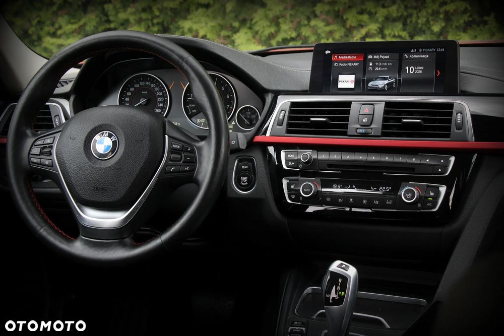 BMW Seria 3 330i xDrive Sport Line Sport - 20
