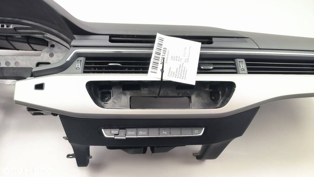 DESKA KOKPIT AUDI A4 B9 S-LINE 8W1857001K SOUL - 9