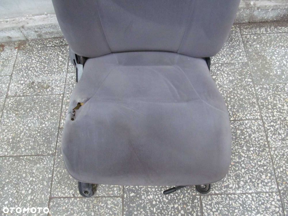 ISUZU N35 N NPR L GRAFTER FOTEL SIEDZENIE PASAZERA 07-18 - 5