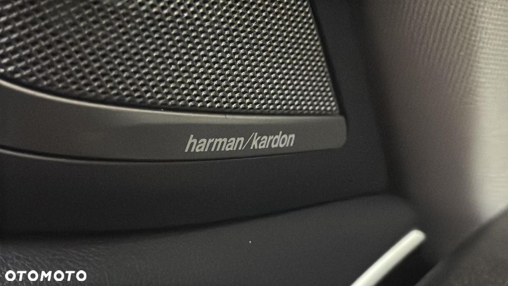 BMW Seria 5 520d xDrive MHEV Sport - 34