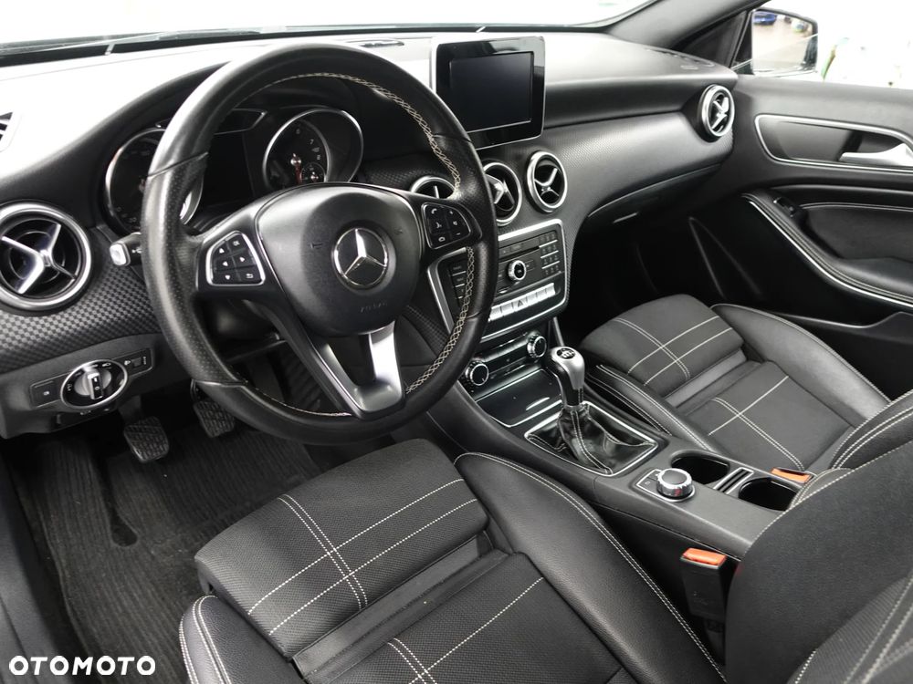 Mercedes-Benz Klasa A 180 (BlueEFFICIENCY) - 20