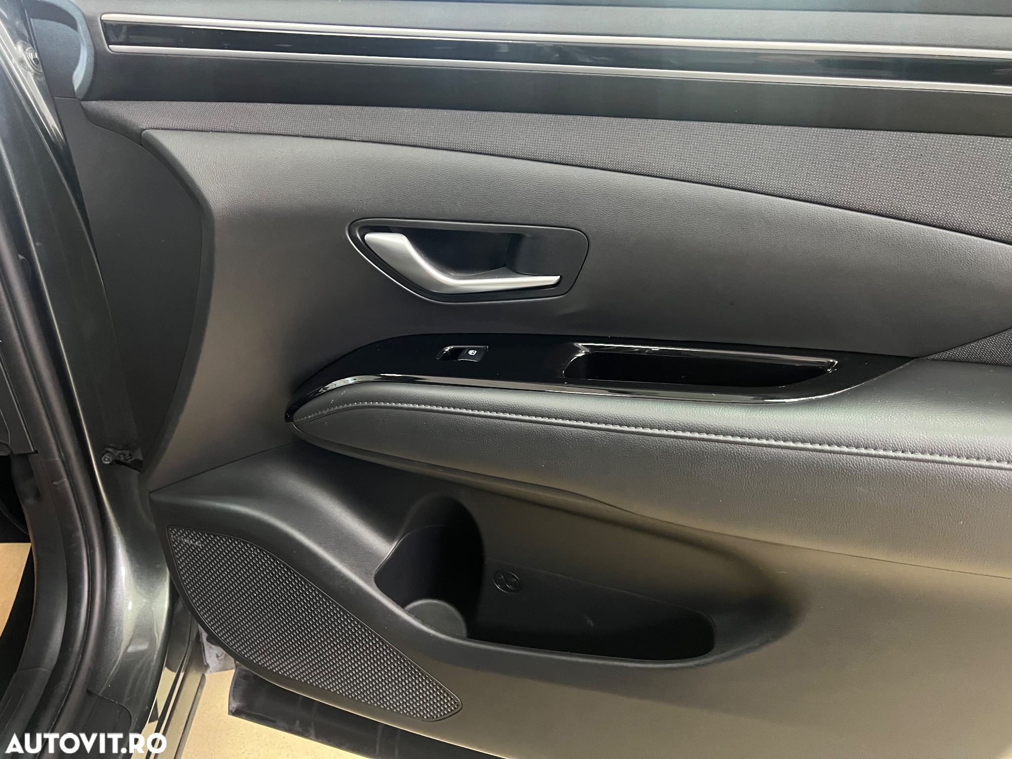 Hyundai Tucson PHEV 1.6 l 265 CP 4WD 6AT Premium - 17