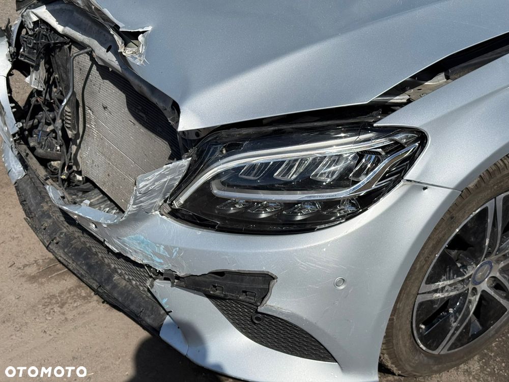 Mercedes-Benz Klasa C 180 d 9G-TRONIC - 6