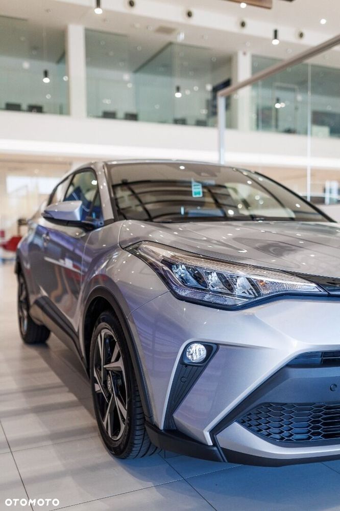 Toyota C-HR - 12