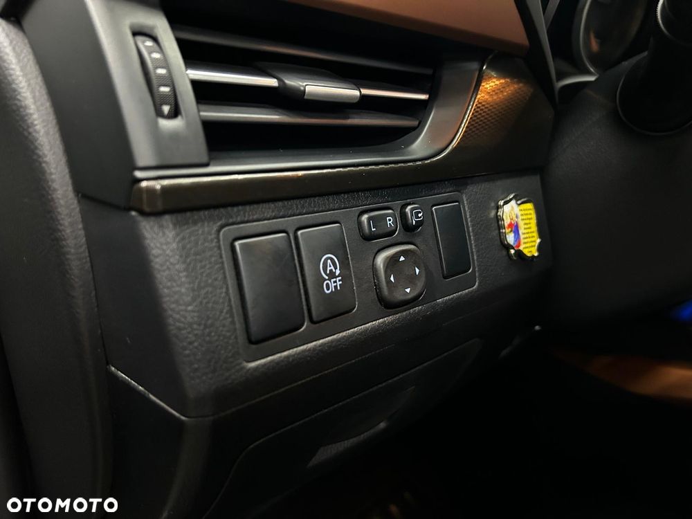 Toyota Avensis 1.6 D-4D Prestige - 13