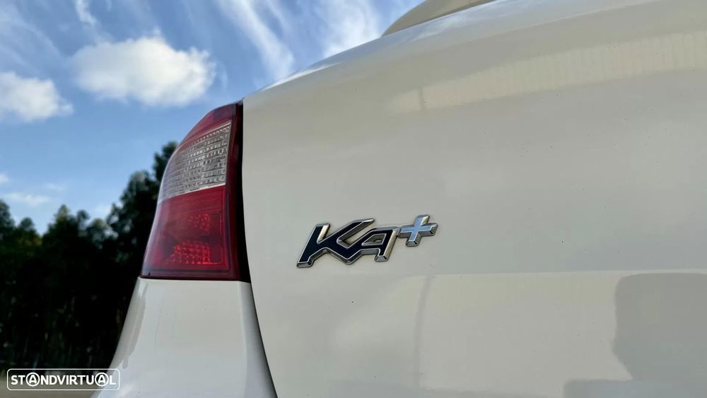 Ford KA+ 1.2 Ti-VCT White & Black Edition - 13