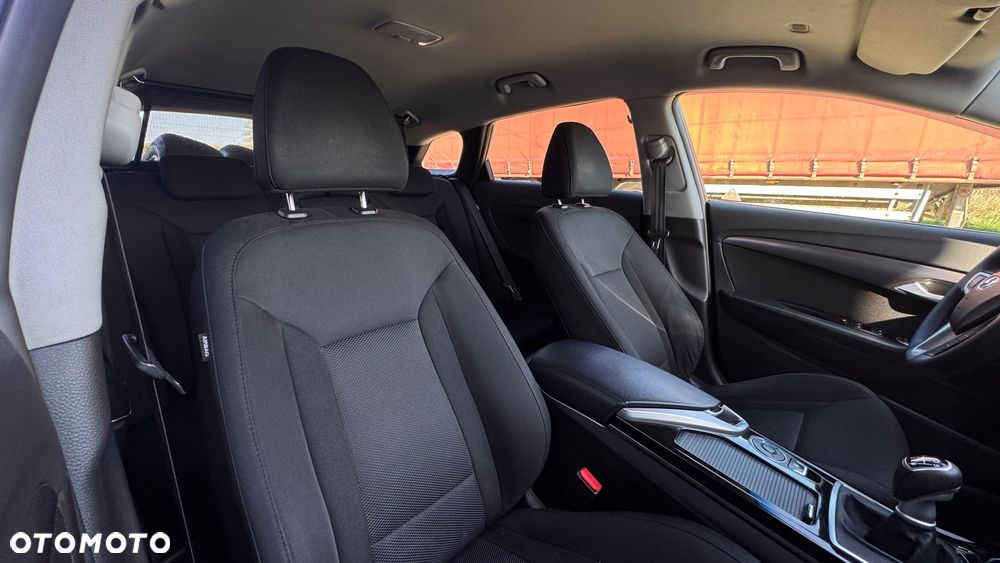 Hyundai i40 1.7 CRDi Premium - 38