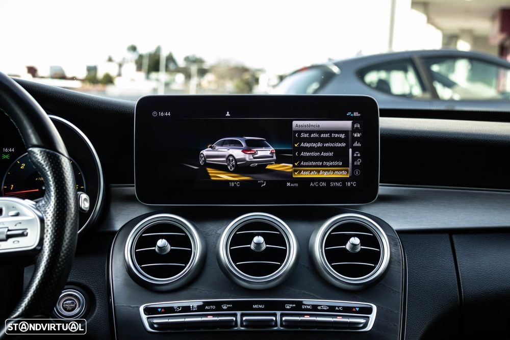 Mercedes-Benz C 220 d AMG Line - 32