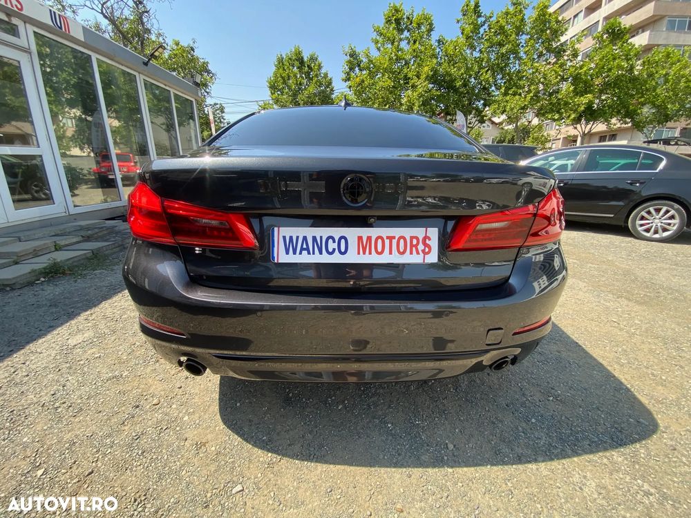 BMW Seria 5 530i Aut. Sport Line - 7