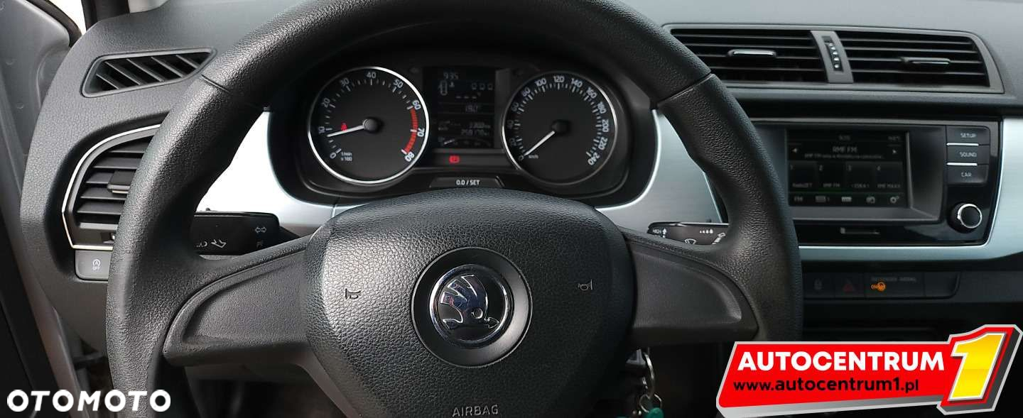 Skoda Fabia - 22
