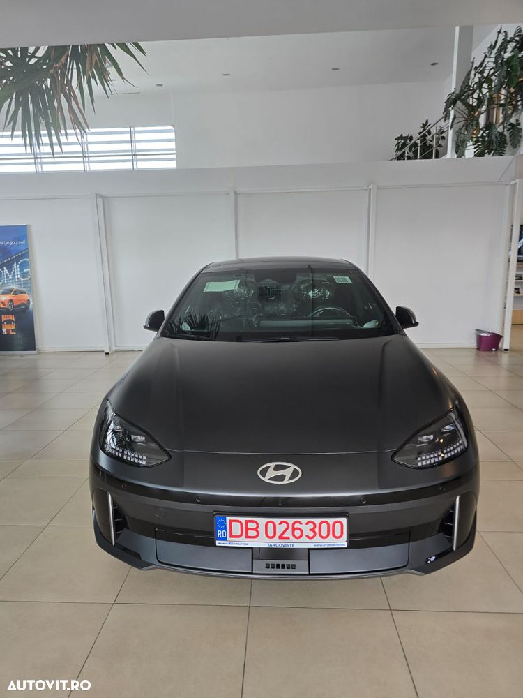 Hyundai IONIQ - 1