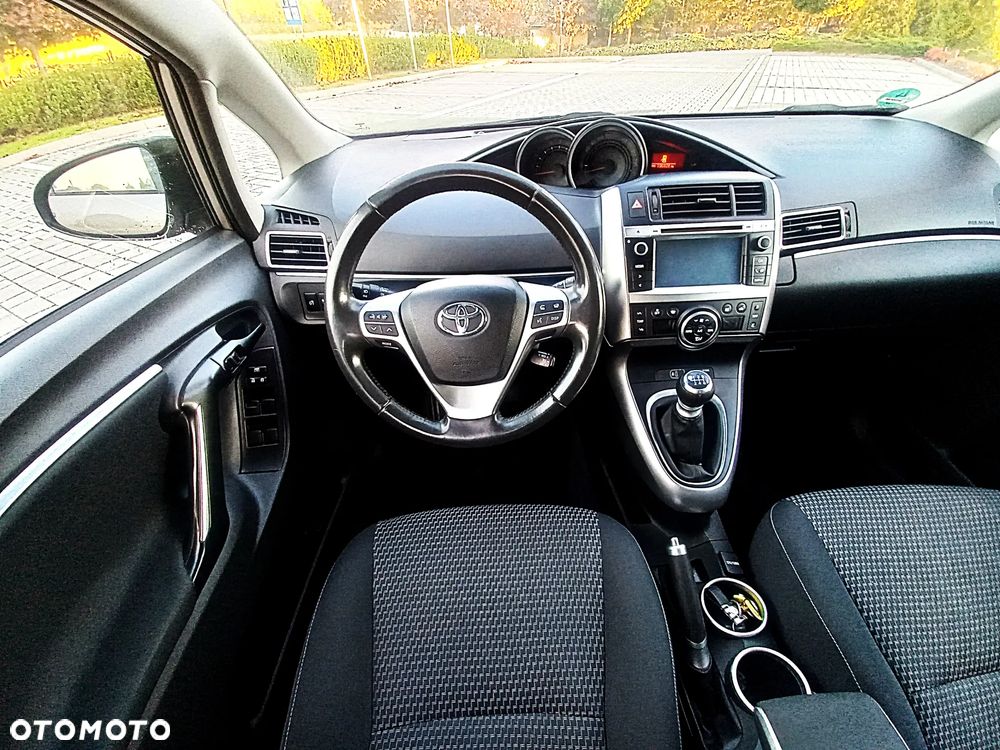 Toyota Verso - 18