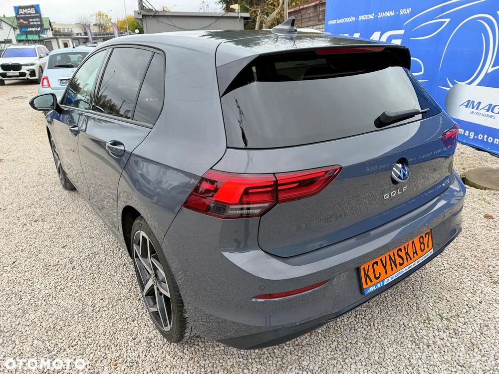 Volkswagen Golf 1.5 eTSI OPF DSG Active - 8